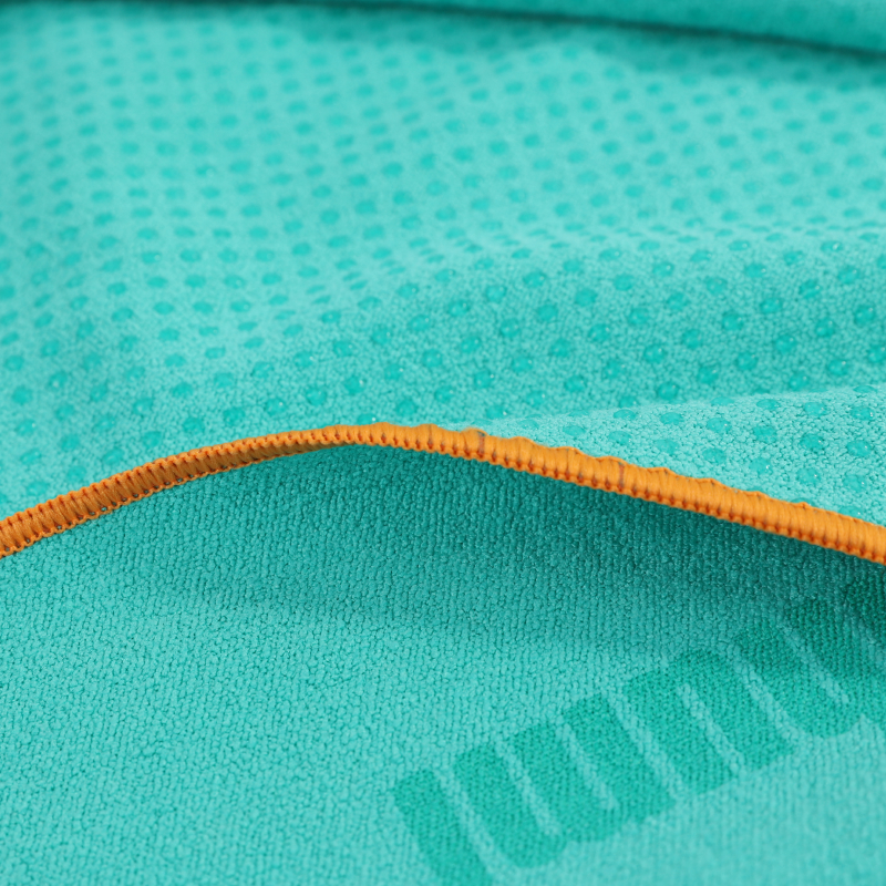 yoga mat towel 4.jpg